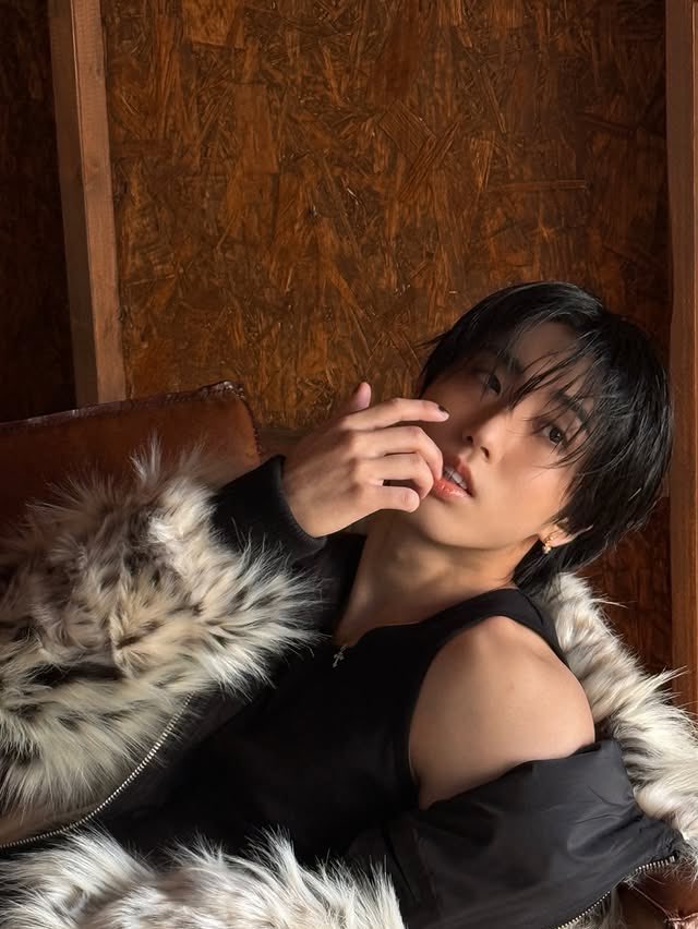 hansoftbot's tweet photo. Han jisung instagram update! https://t.co/P3oxwTQYDd
