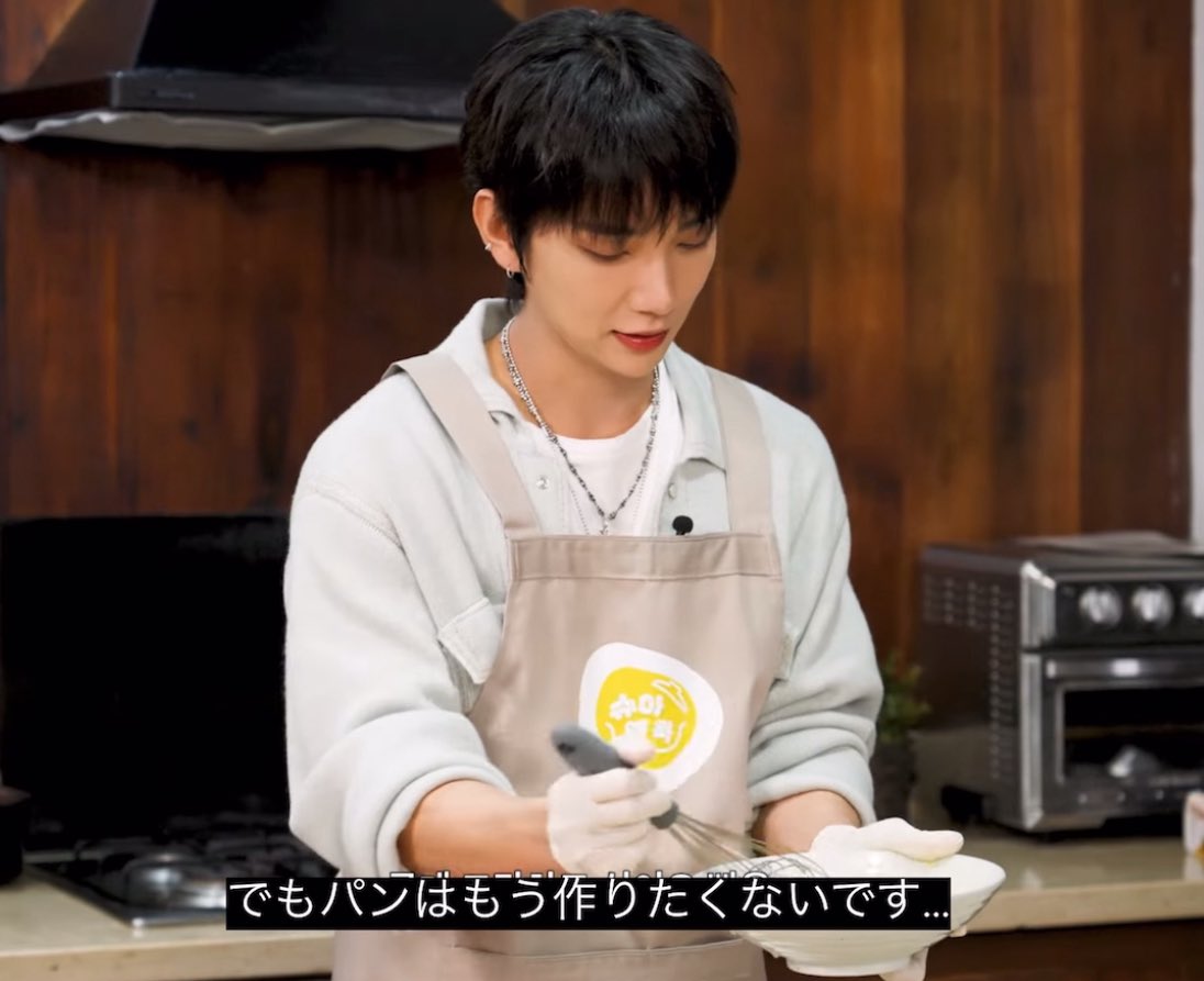えこ tweet media