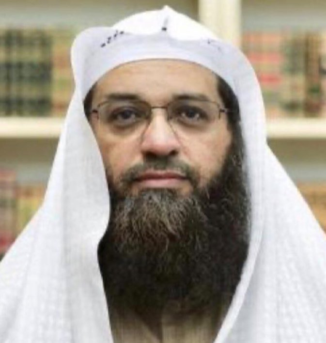 أذهب كثيراً لمكتبة إيلاف الدولية <a href="/DAR_ELAF/">دار إيلاف الدولية</a> في #الكويت ، وأجد فيها جهوداً جميلة في الطباعة والنشر بأسعار جيدة وجودة عالية، فأخرج منها بكتب كثيرة بمبلغ بسيط، وهذه ثمرة من ثمرات الشيخ د.فرحان عبيد الشمري أبو عثمان <a href="/Dr_Farhan_Obaid/">د. فرحان بن عبيد ( أبو عثمان الأسلمي)</a> ، وهو داعية له نشاطه وفضله في محافظة #الجهراء