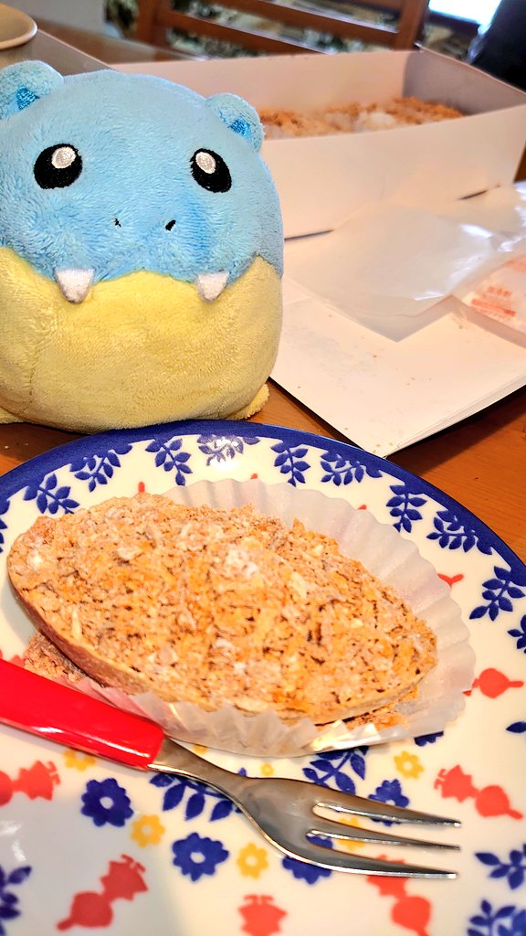 meoz's tweet image. ロワイヤルテラッセの生パイ
うまかった思い出
#ロワイヤルテラッセ
#生パイ
#タマザラシ
#ポケモンfit