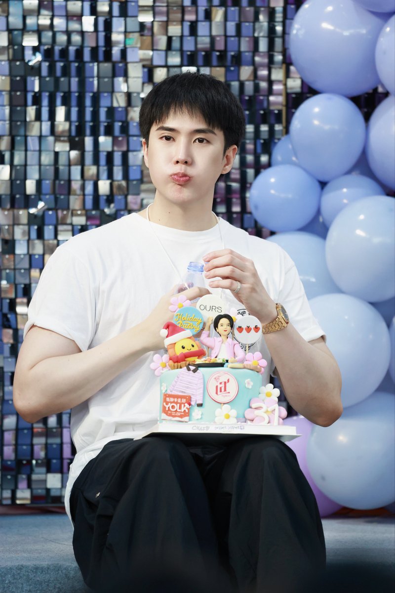 Fortune8CHAI's tweet photo. Bd boy🎂cute baby🥹🤏🏻

Inn Sarin Our Light 
#InnsarinGlowing31
#innsarin #อินสาริน https://t.co/0xLZrIdz1I