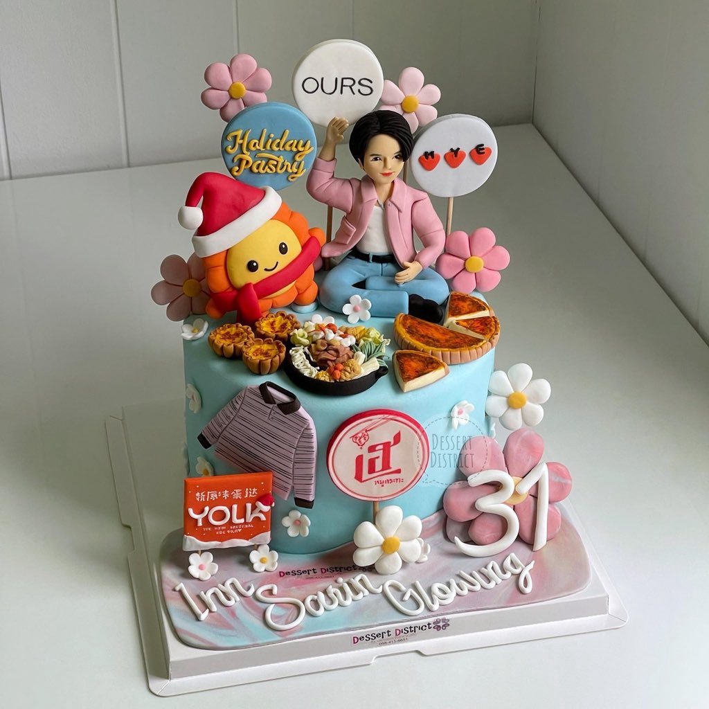 เค้กก้อนนี้ตั้งใจที่จะใส่สิ่งที่น้องอินรักที่สุด ทุ่มเทสร้างที่สุด หวังว่าน้องอินจะชอบน้า 💙✨  

Inn Sarin Our Light 

#InnsarinGlowing31
#innsarin #อินสาริน