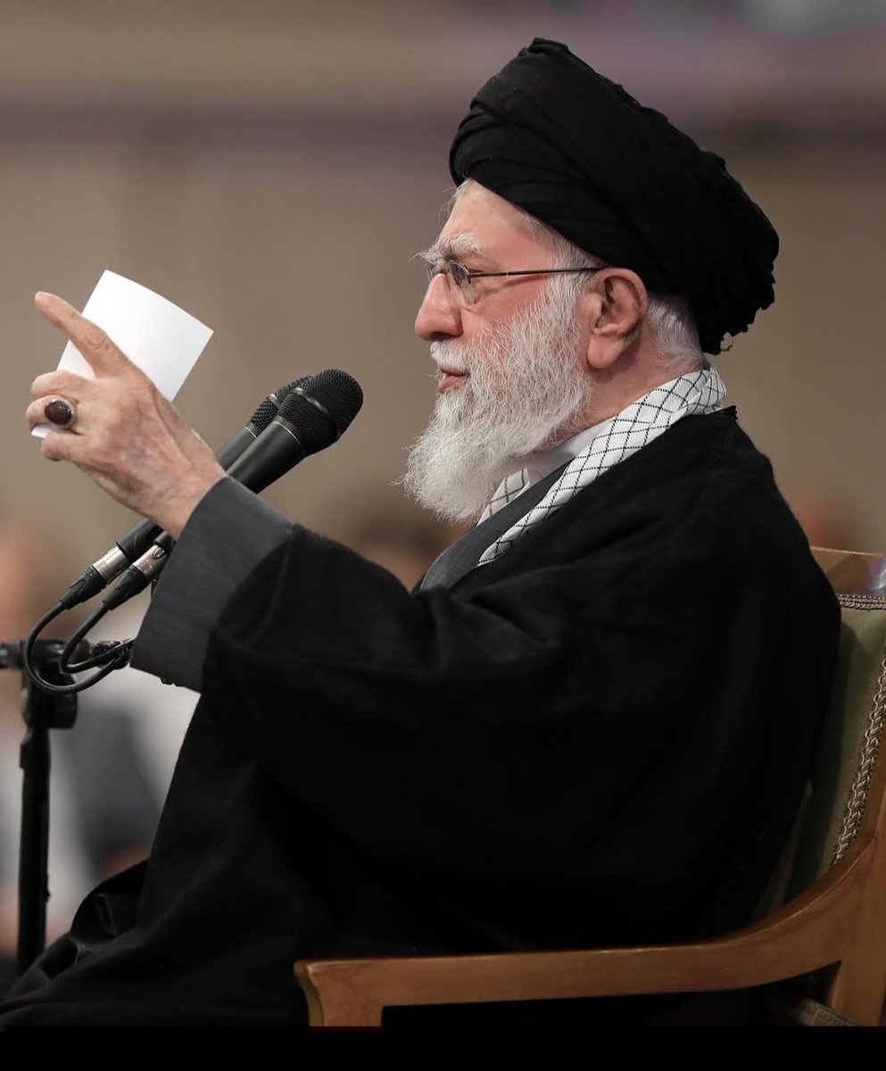 هرکس فکر براندازی نظام مقدس جمهوری اسلامی را در سر دارد یعنی حضرت آیت‌الله خامنه‌ای را نشناخته است...!

#رهبرم_سیدعلی