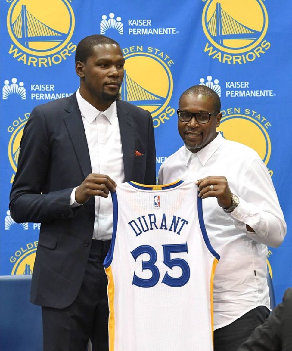 🦆 (@connormerecki) on Twitter photo 