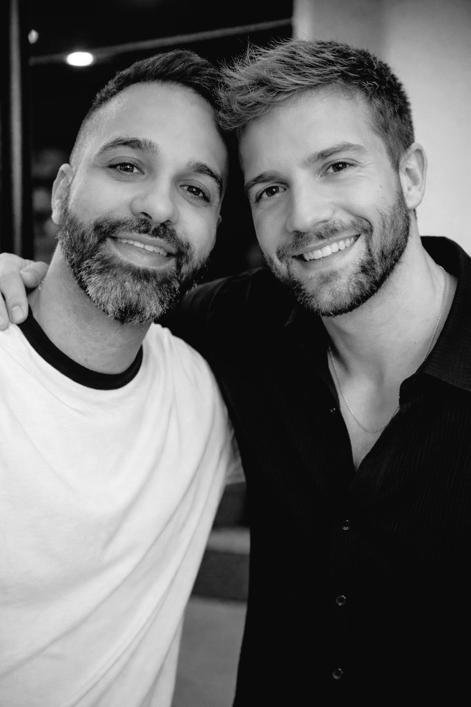 Esta es la única foto que voy a tener contigo <a href="/pabloalboran/">Pablo Alborán</a> obviamente es #IA Pablo ¿seguirás ignorándome también en el 2026? Es broma, ojalá esa foto se pueda hacer realidad, te quiero mi Pablete.