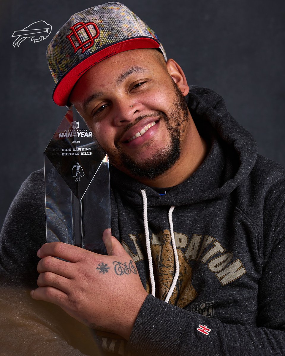 #WPMOYChallenge <a href="/DDawkins66/">Dion Dawkins</a> LAST 30 MINUTES TO VOTE!