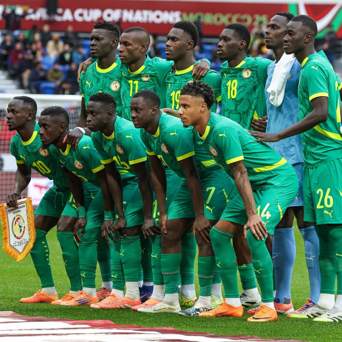 Une supportrice du Sénégal est décédée ce samedi lors d'un accident de la route sur l'axe Rabat-Kénitra. Elle se rendait au stade Ibn-Batouta de Tanger, où le Sénégal affrontait le Soudan.

La Fédération sénégalaise de football a tenu à s'exprimer à la suite de cet événement