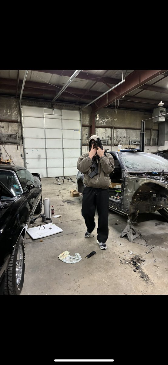 PaidOffScriptz's tweet image. Finally got my acct back 
#whogotperks