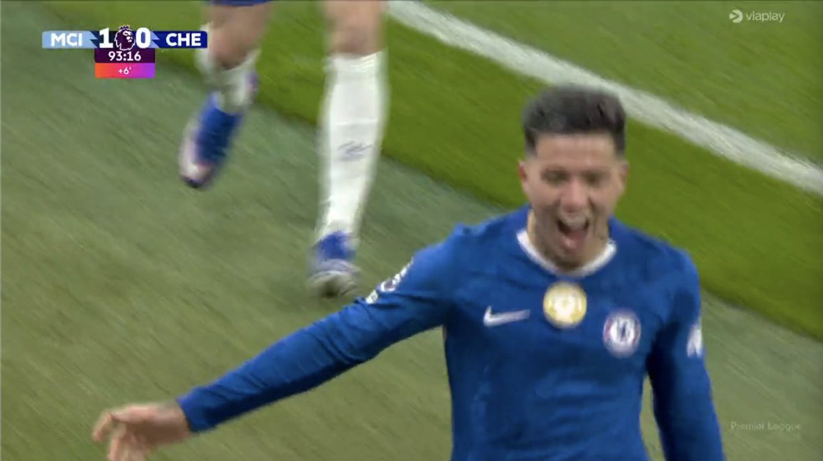 JÑCSJÑGAÑJGSYOGSGÑUALNSNÑSLBSHSLJÑIHSSHSKWLSLSKSKSKSKS

ENZOOOO !!!!! ES REAL AHORA GOL DE ENZO FERNÁNDEZ AL CITY DE GUARDIOLA