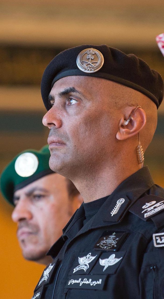 #فقيد_الوطن_عبدالعزيز_الفغم
رجلٌ خدم دينه وقيادته ووطنه بإخلاص، ورحل تاركًا أثرًا لا يُنسى في قلوب أبناء #الوطن. رحمك الله رحمةً واسعة وأسكنك فسيح جناته. 🤍