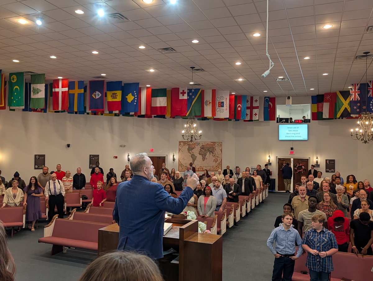 calvarycaresfl's tweet photo. Week 1 of 2026- The 1st Sunday of the New Year! Our adult classes started a new series, "Fruit By the Bushel" and Pastor Pledger preached from Nehemiah chapter 3 on "Rebuilding what has been destroyed". Great day serving the Lord. CBC is a friendly place for anyone! #calvarycares https://t.co/TRFbuLWn1w