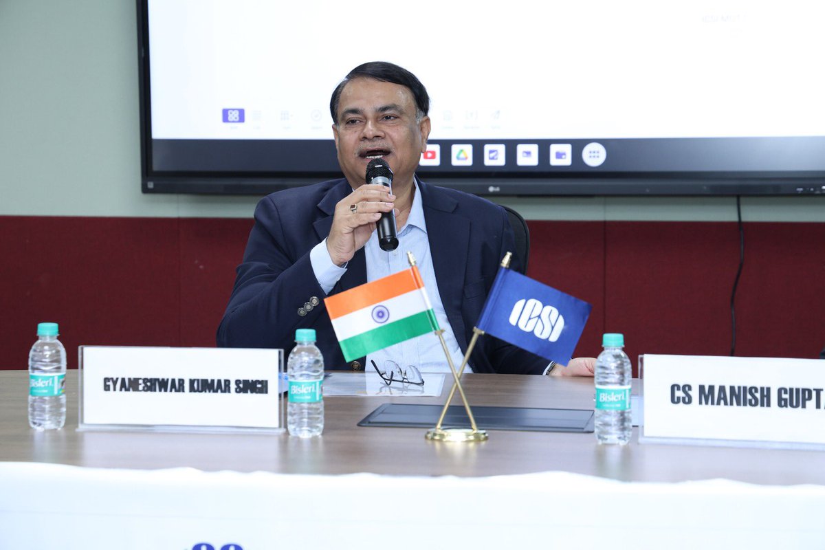 icsi_cs's tweet photo. Shri Gyaneshwar Kumar Singh, Director General & CEO, IICA graces 2nd Residential Corporate Leadership Development Program #RCLDP at #ICSI CCGRT, Manesar https://t.co/27vNO33BM9