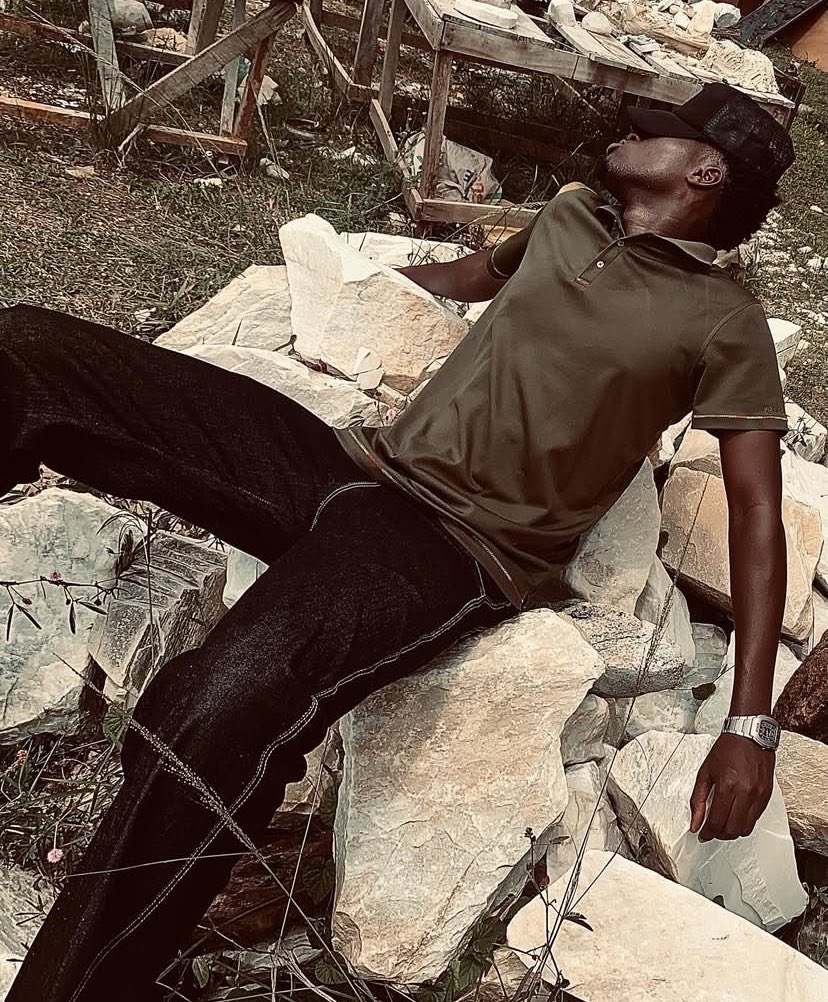 gunnerweysabi's tweet photo. Hello @SamuelOtigba I’d love the opportunity to work with you as a model

Height: 6’2
Location: Lagos, Nigeria

Here are a few unedited photos of myself https://t.co/5VAMN63St0