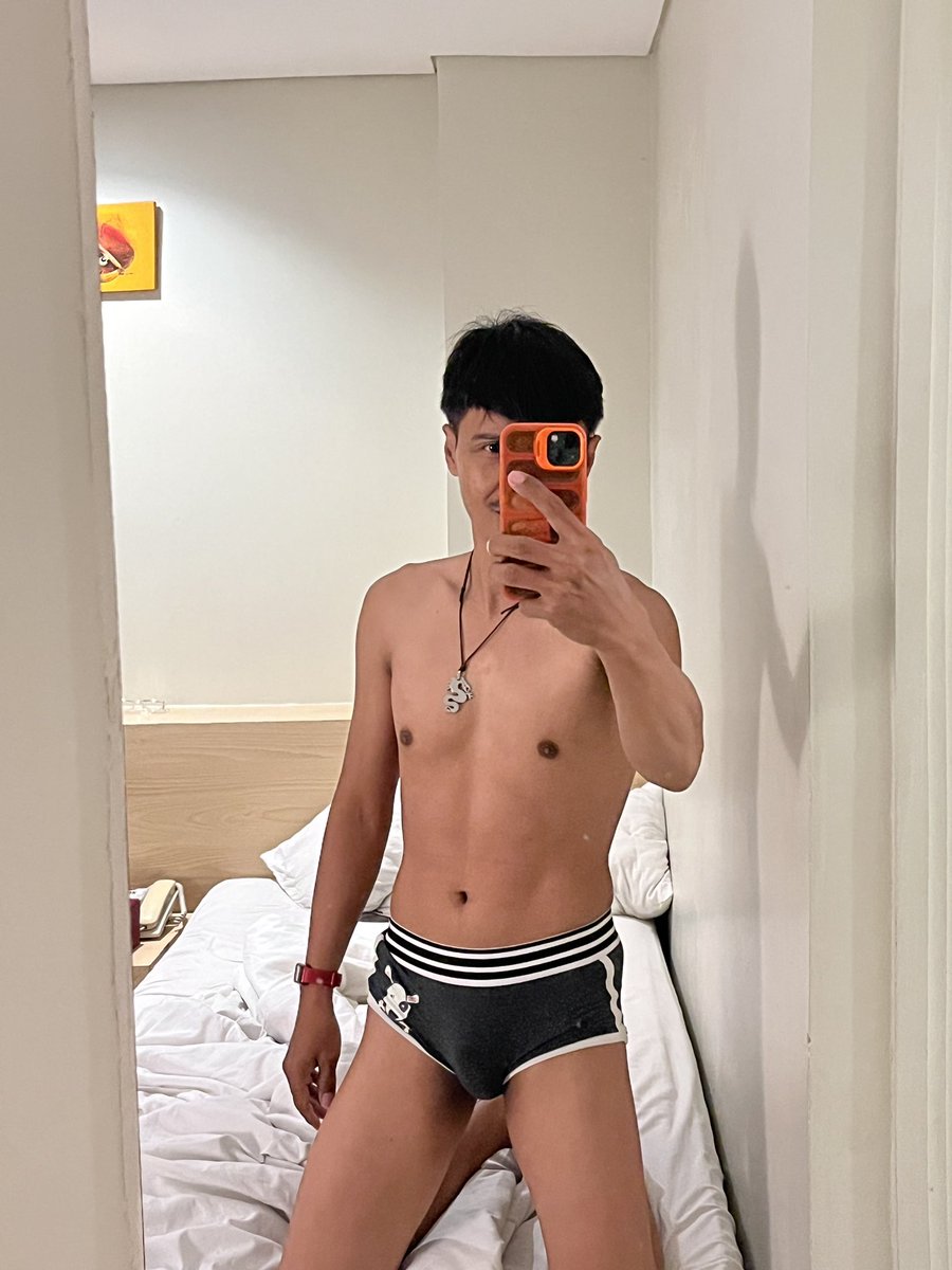 sannz_tuy's tweet image. Januari J nya jomblo 😭
#Staycation #surabaya #sidoarjo