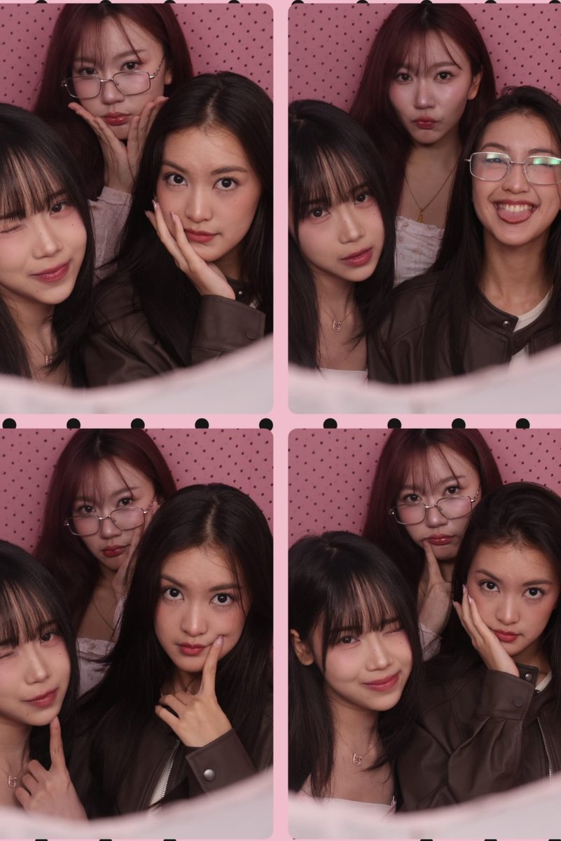 Out of Context Lana tweet media