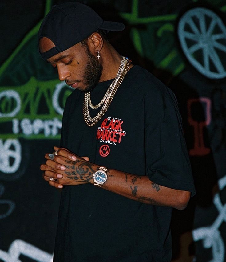 SerpentDreamz's tweet photo. Day 12 of posting @6LACK until he drops the new album. 🙏✨
“Love is the new Gangsta” 💚 https://t.co/Z8kH5aqVcj