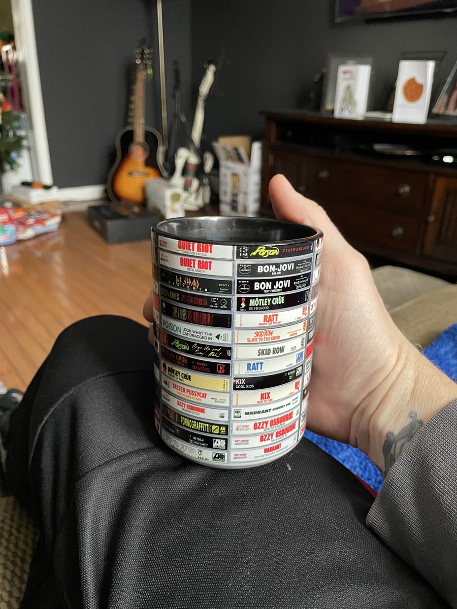 pagespick's tweet image. Enjoying some coffee on my last day of waking up without an alarm clock. Not looking forward to going to work tomorrow after being off for the past 9 days.