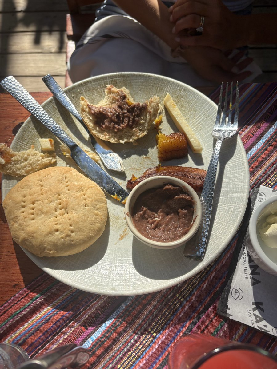 ignotus_potter's tweet image. Hopeful loser beans