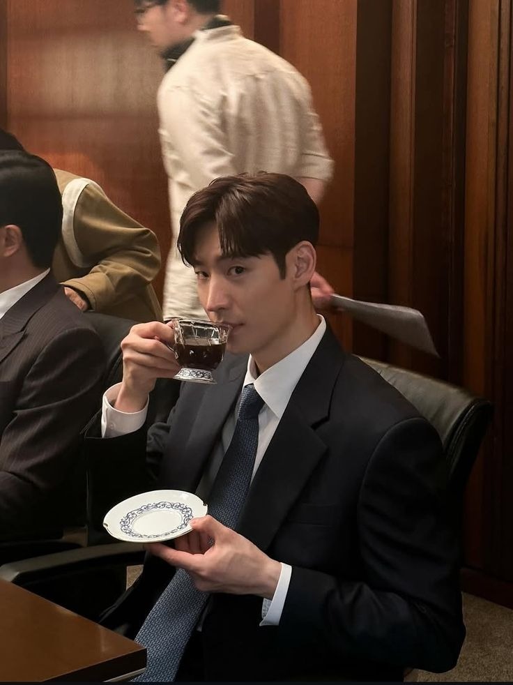 USE ' HEY / ✉️ ' - ENGLISH ONLY tweet media