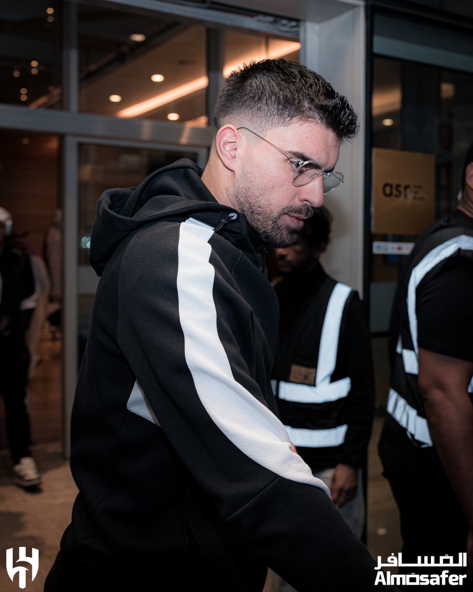 Alhilal_FC's tweet image. نغادر إلى الملعب 💙⏪