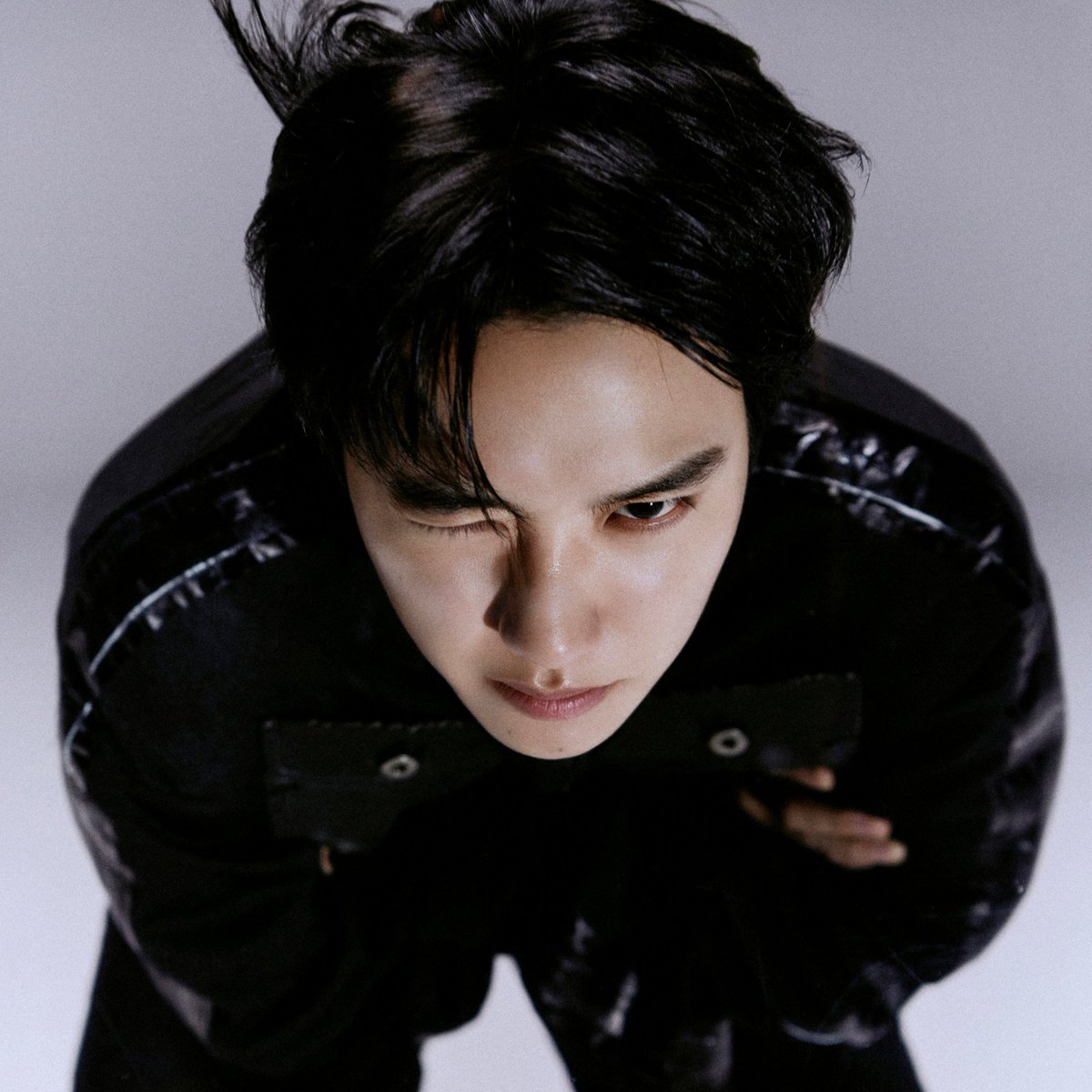 comely_kyungsoo's tweet image. 도경수가 윙크 못한다고 하는 이유가 있었다
내 여자들 죽을까봐 못한다고 하신거다........