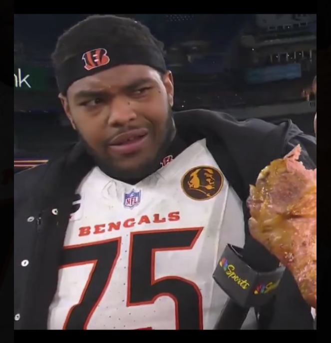 pjsbrown's tweet photo. Who Dey for the Battle of OHIO!! ✨🖤🧡🏈🎉😛🐅😛🎉🏈🧡🖤✨ https://t.co/pdlt6Pnkrv