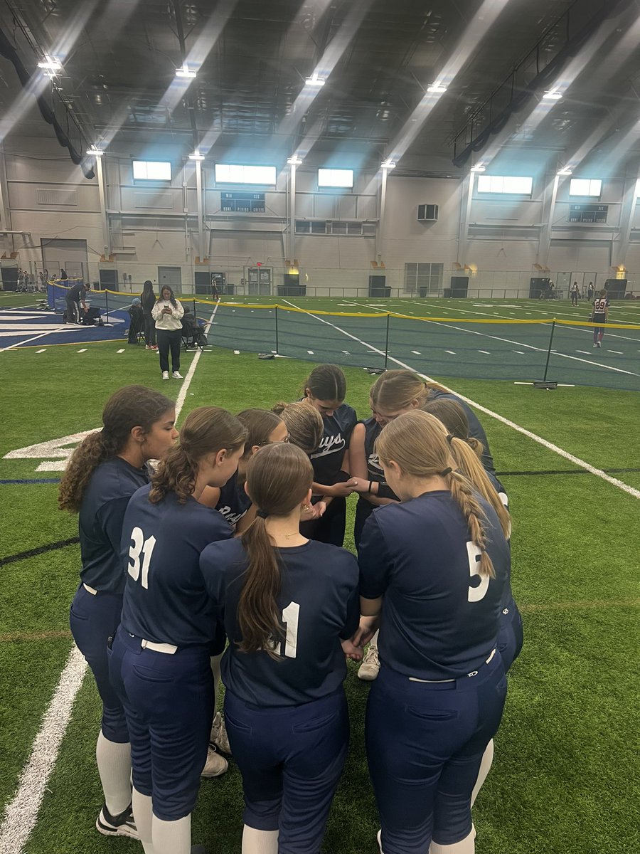 stingrays2030's tweet photo. Our Stingrays 2030 Spangler squad might have started slow on Friday, but Saturday they showed up, dropped 10 runs — 7 in the 1st inning alone — and locked down the top seed in the Silver Bracket. 🔵⚪

Bats were loud. Pitching was 🔥 . Base running was straight-up relentless! https://t.co/0GxBpfT76k