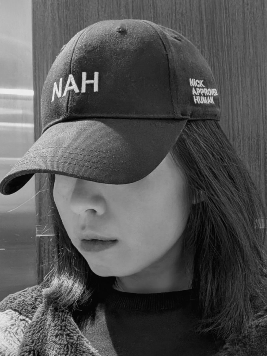 yvette🐧 tweet media