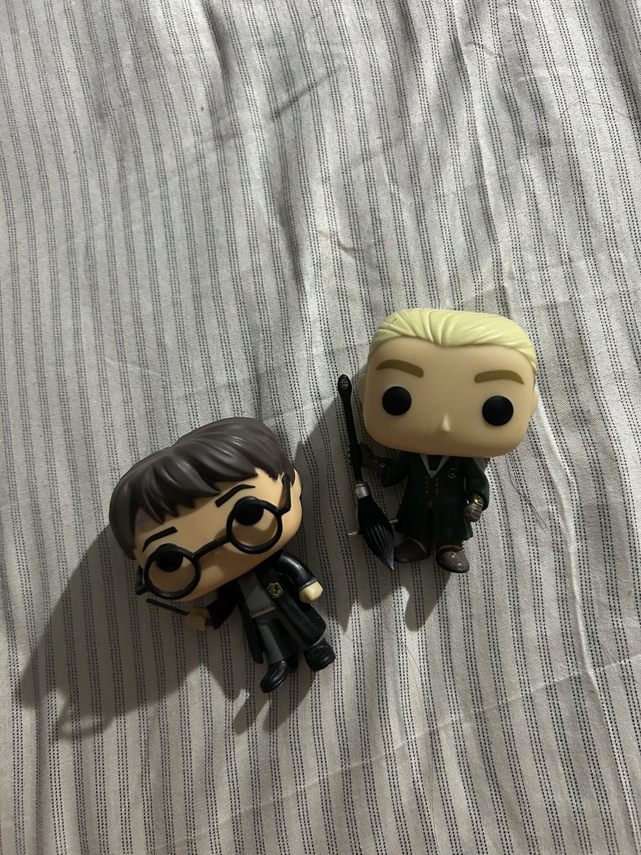 9inokuni's tweet photo. ปล่อยต่อ funko pop ( แยกขายได้ )

🧡Harry: มีกล่อง สภาพดี 690 รส.
💚Draco: มีตำหนิที่หัว / กล่องขาดด้านหน้า 525 รส.

ต่อรองราคากันหลังไมค์ได้ค่ะ ทั้งคู่สภาพตั้งโชว์หมด เราซื้อต่อมาจากคนอื่นอีกทีนึงนะคะ🙇🏻‍♀️

 #ตลาดนัดharrypotter #ตลาดนัดแฮรี่ #HarryPotter #แฮร์รี่พอตเตอร์ #FunkoPOP https://t.co/2yySwlAepT