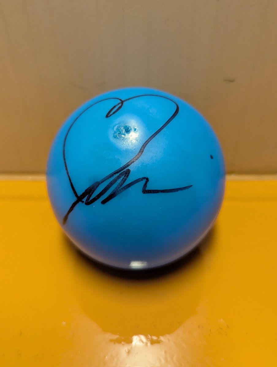 ユウシ「今日はサインボールを遠くに投げようとがんばりました