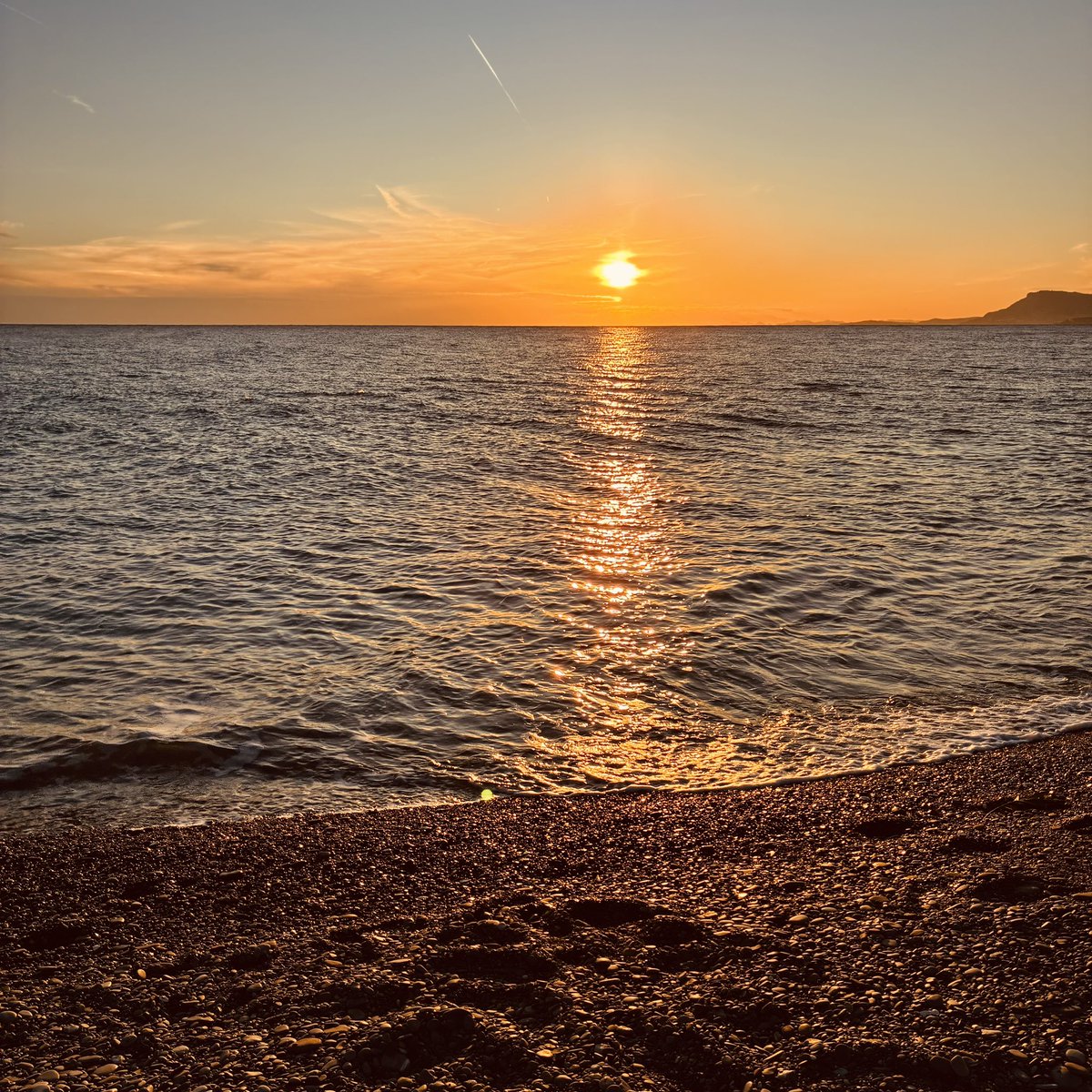 C'è una bellezza silenziosa nel non sapere cosa accadrà:
domani.