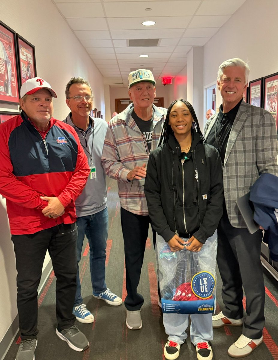 Cindy Webster tweet media