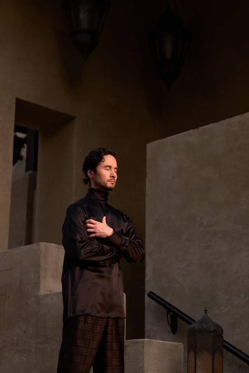 Who should you listen to, when there are so many different opinions?

My choice is — no one.

I believe I have to find the answers myself. #ces