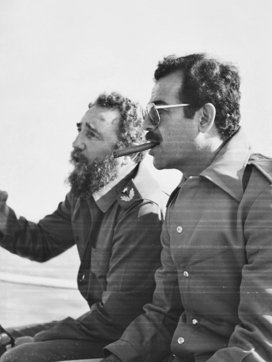 menavisualss's tweet image. 🇨🇺🇮🇶 A rare photo of Representative at that time Saddam Hussein with Cuban President Fidel Castro in 1978.