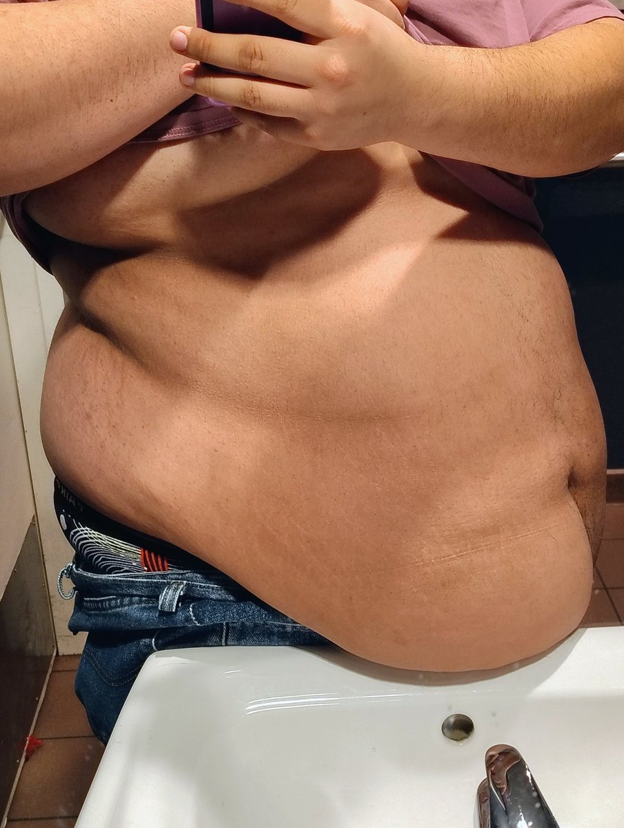 ursa at night tweet media