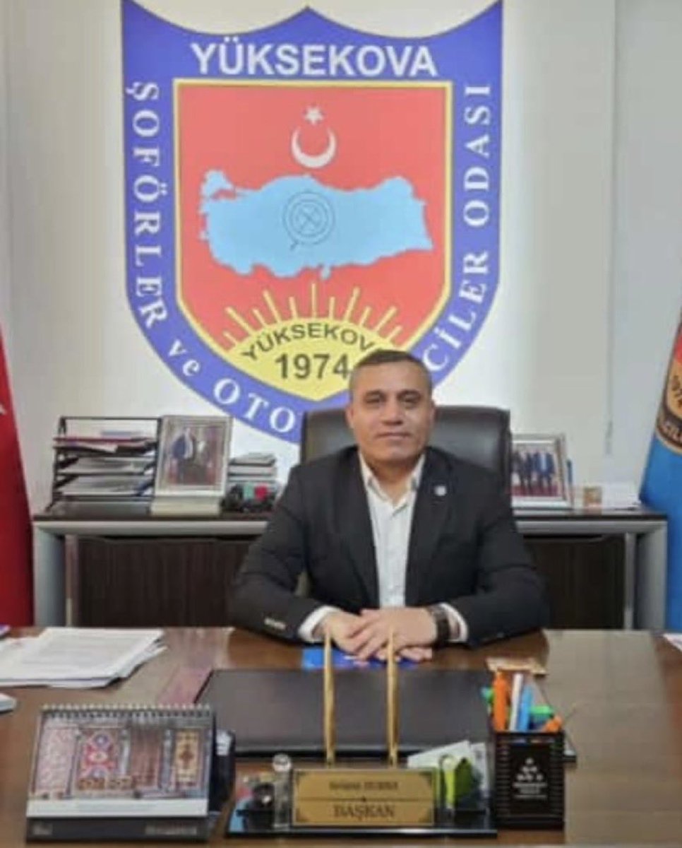 Şoförler ve Otomobilciler Esnaf Odası’nın 11. Olağan Genel Kurulu kapsamında yapılan seçiminde yeniden güven tazeleyen Sn <a href="/Selamidurna/">Selami Durna</a> başkanımızı tebrik ediyoruz ilçemize bugüne kadar sunduğu değerli hizmetlerin artarak devam edeceğine inanıyor, kendisine ve yönetimine başarılar