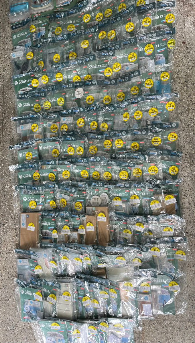 ManejoUltra's tweet photo. SE VENDEN COLECCIONES COMPLETAS ARMABLES; COMBI T2 CAMPER… 125 números; Y EL AUTO INCREÍBLE… 110 números; JUNTAS ó POR SEPARADO…  * _*MERCADO LIBRE_* TEL/ WhatsApp 56 2836 9933, solo será por DEPÓSITO/ TRANSFERENCIA BANCARIA, **MESES SIN INTERESES** SEGURIDAD PARA AMBAS PARTES https://t.co/sorRllwmWo