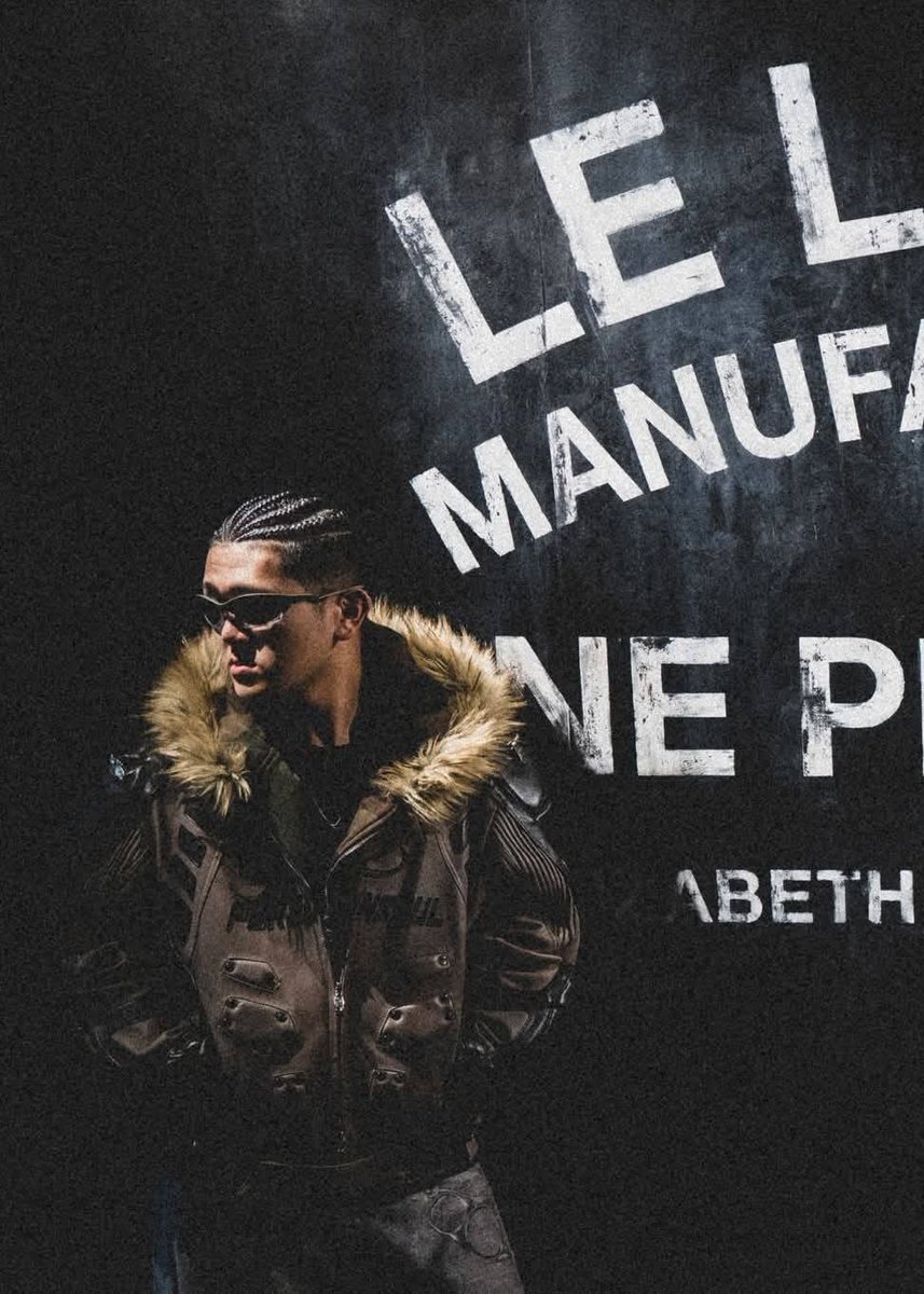 お久しぶりです！

明けましておめでとう御座います⛩️

1月4日で17歳なりました！

これからも応援よろしくお願いいたします🙇