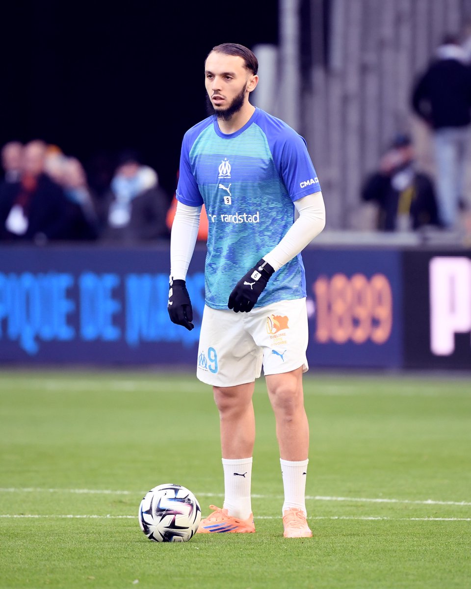 على سلامتك يا خو 😍🇩🇿

أمين جويري يعود للملاعب ويشارك بديلًا أمام نانت 🔙🤩