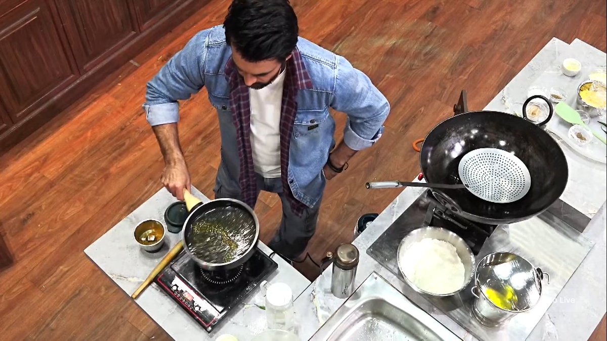 rohonsong's tweet photo. From EP13,  #VivianDsena &amp; #EishaSingh made "Kaachori"❤️😍
 #LaughterChefs3 https://t.co/yr9nIA2Shf
