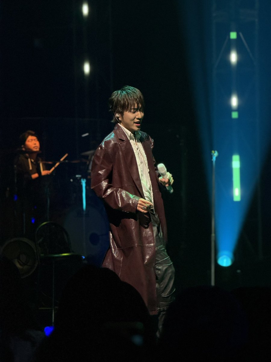 win4444ner's tweet photo. 영화같은 순간에 함께 @official_yoon_ 
#강승윤 #위너 #PASSAGE2_CONCERT_TOUR https://t.co/lmzPDm1b9W