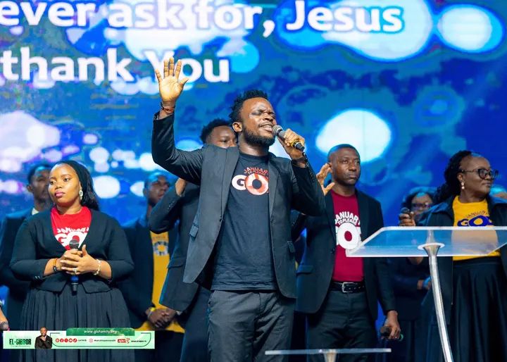 GICfamily's tweet photo. Be exalted now in the heavens
As Your glory fills this place
You alone deserve our praise
You're the name above all names
#gatewayexperience
#sundayservice
#GICFamily https://t.co/J5Mh83a3BH