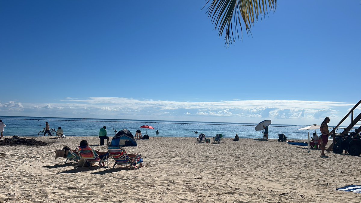 Beach time Puerto Morelos 🌊