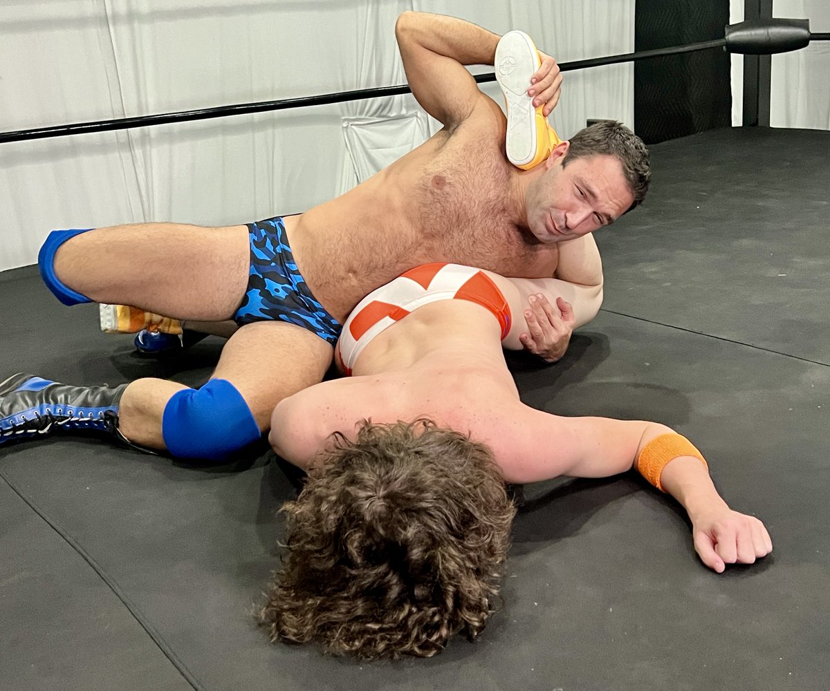 Wrestlestuds's tweet photo. NEW https://t.co/k5XAFlnlyG catalog is OUT NOW! https://t.co/fC1S95SbV1