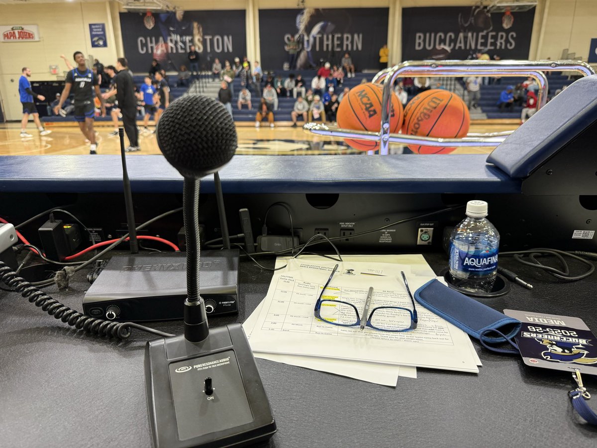 BradNarrates's tweet photo. Saturday PA for @CSU_Mbball at The Buc Dome.🏀🎤. The Buccaneers get a @BigSouthSports home game win over @UNCAvlMBB. 
Good game + good crowd! 
#PAGameday 
#PAAnnouncer 
#EDIG7 
#BucStrong 
#NCAABasketball https://t.co/pbkESRVcX6