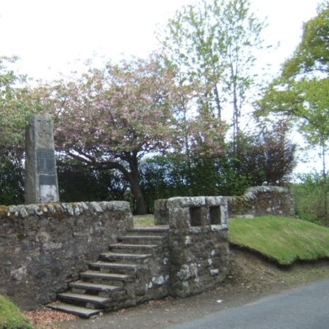 We are looking for a volunteer in #PerthandKinross to visit #Logiealmond Stone of Remembrance to take photos and check its condition, can you help? 
warmemorialsonline.org.uk/memorial/27116…