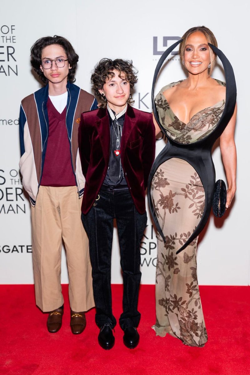 💍Prostitution Whore💍 tweet media