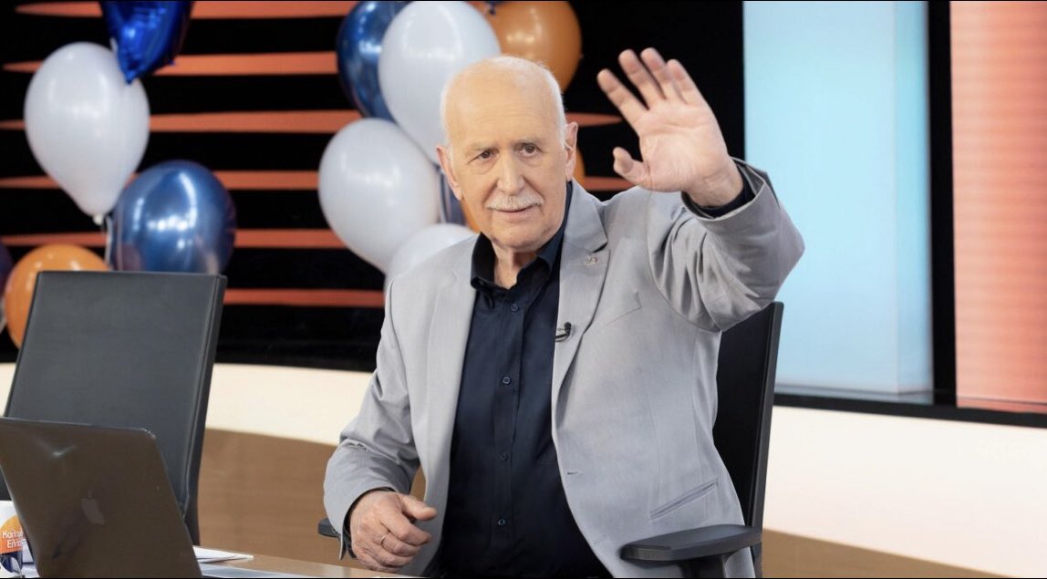 Έφυγε από τη ζωή ο Γιώργος Παπαδάκης ύστερα από βαρύτατο  έμφραγμα …
ΟΧΙ ρε γαμώτο …
Καλό ταξίδι δάσκαλε 🕊️
Δύναμη και κουράγιο στην οικογένειά του …
#Παπαδάκης #Γιώργος_Παπαδακης