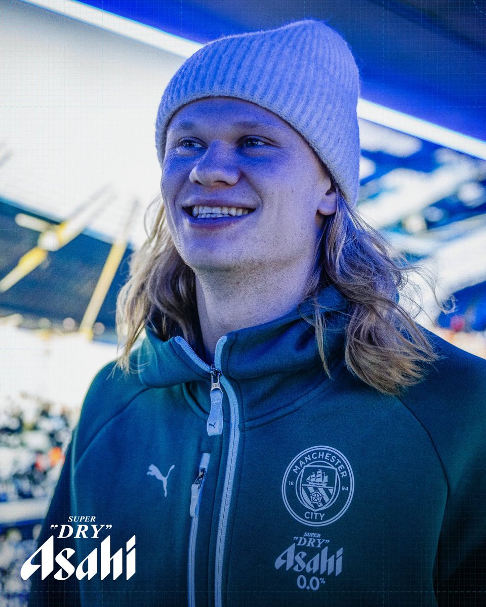 ManCity's tweet image. We're here! 🙌

🤝 #AsahiSuperDry