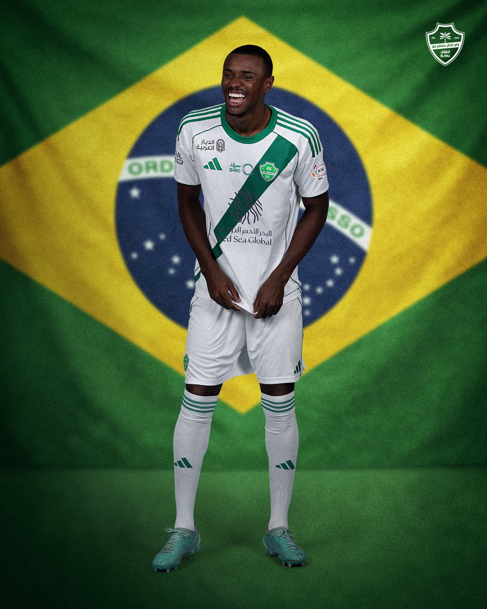 ALAHLI_FC's tweet image. جاهز في كل إطلالة 👕🤩

#الأهلي #ريكاردو_أهلاوي